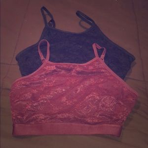 bundle of 2 bralettes.